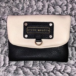 Steve Madden wallet